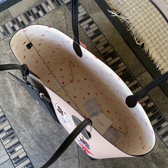 disney x kate spade new york minnie mouse large reversible tote - Picture 11 of 16